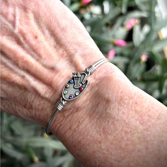 🎨Luca + Danni Artist Bracelet Petite - Picture 3 of 6